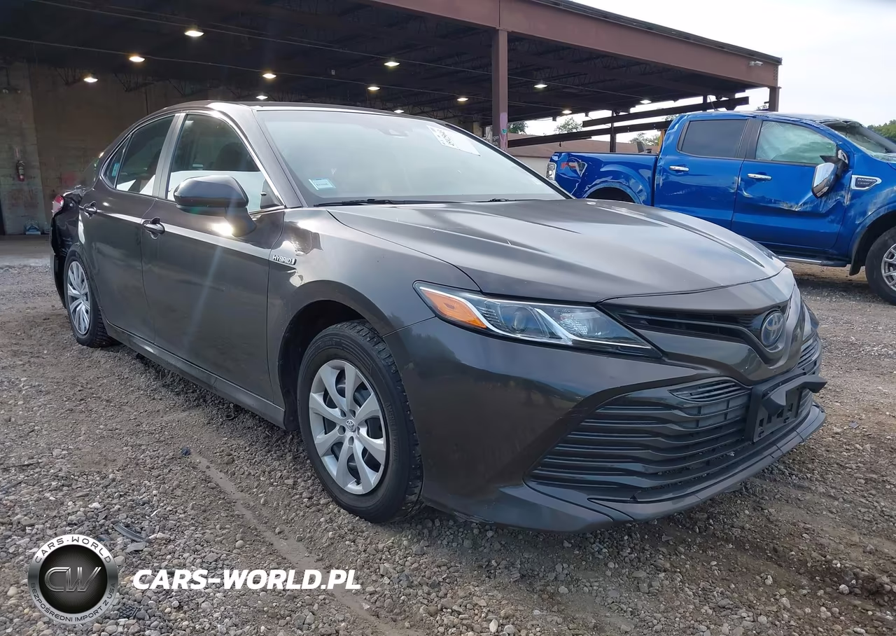 2018 Toyota Camry Hybrid Le