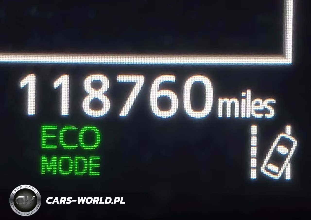 2018 Toyota Camry Hybrid Le VIN:4T1B31HK3JU500378 - 16