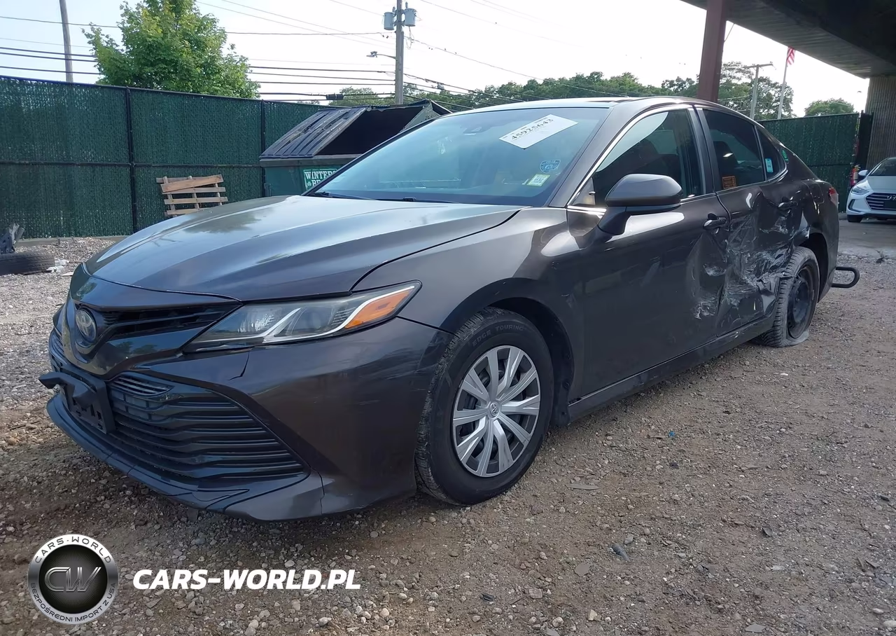 2018 Toyota Camry Hybrid Le VIN:4T1B31HK3JU500378 - 2