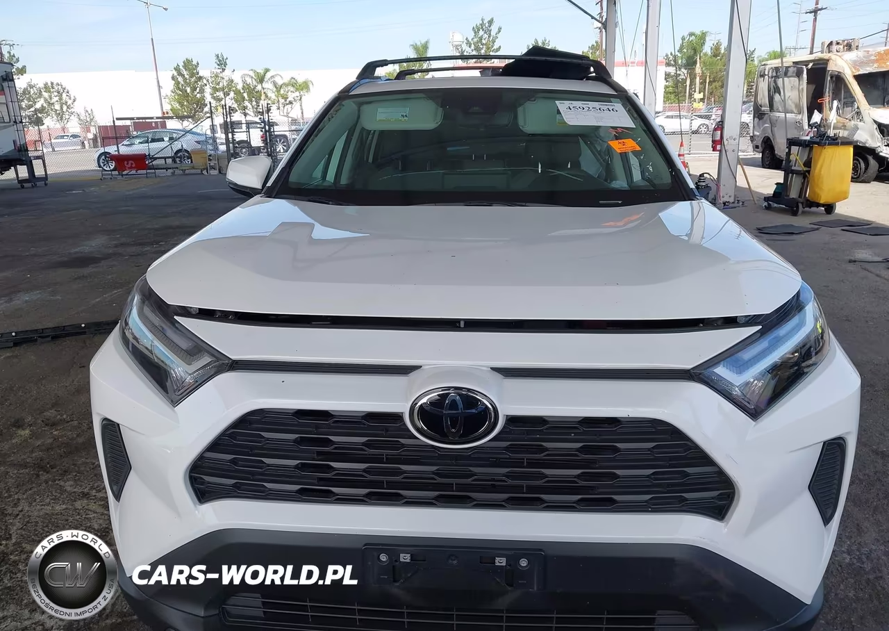 2025 Toyota Rav4 Xle VIN:2T3W1RFV9SW399276 - 13