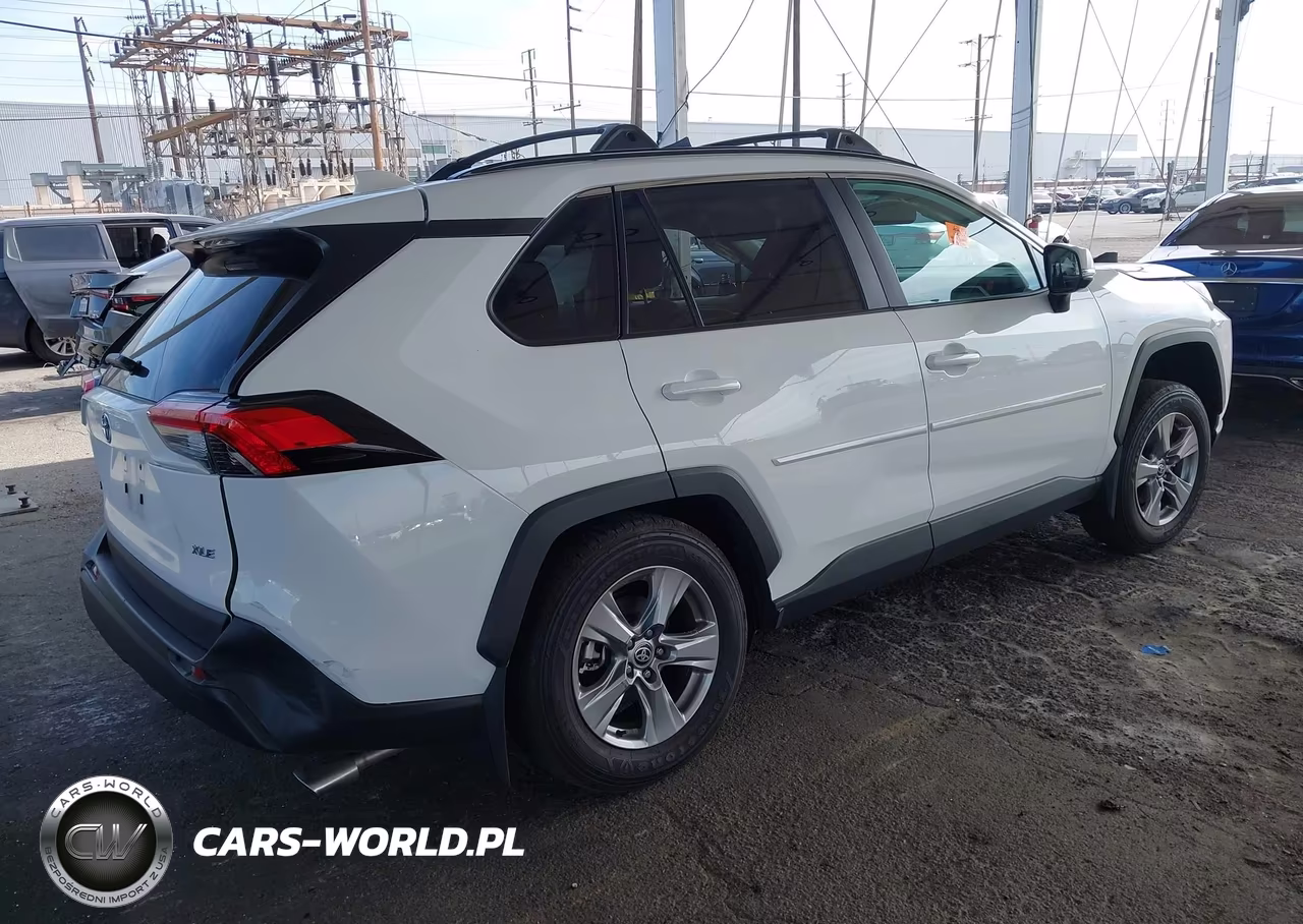 2025 Toyota Rav4 Xle VIN:2T3W1RFV9SW399276 - 4