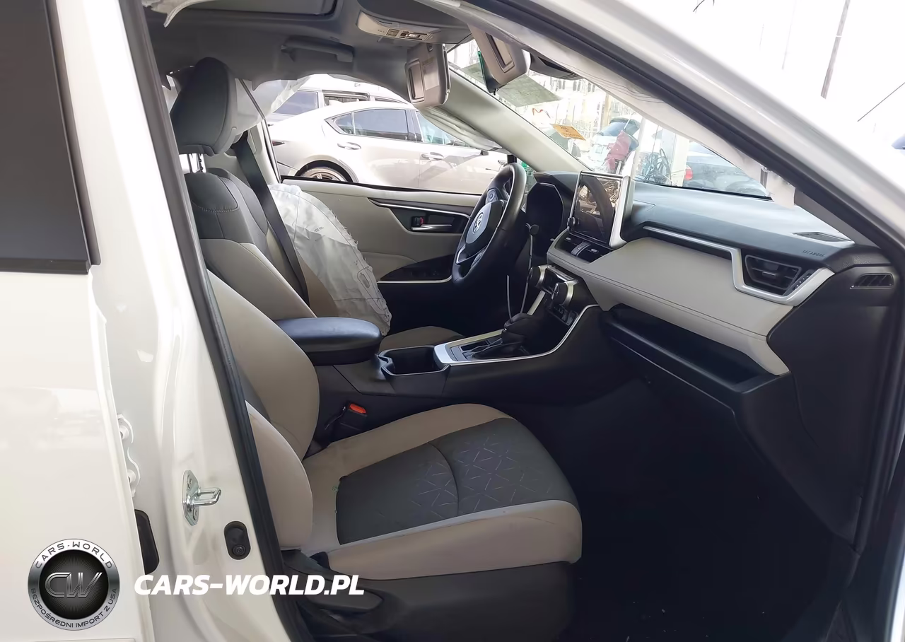 2025 Toyota Rav4 Xle VIN:2T3W1RFV9SW399276 - 5