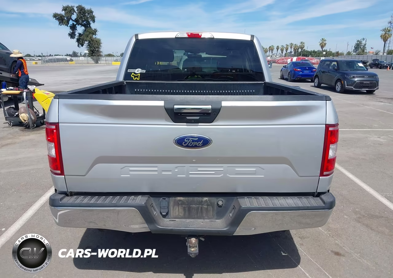 2019 Ford F-150 Xlt VIN:1FTEW1CB4KKD52495 - 17