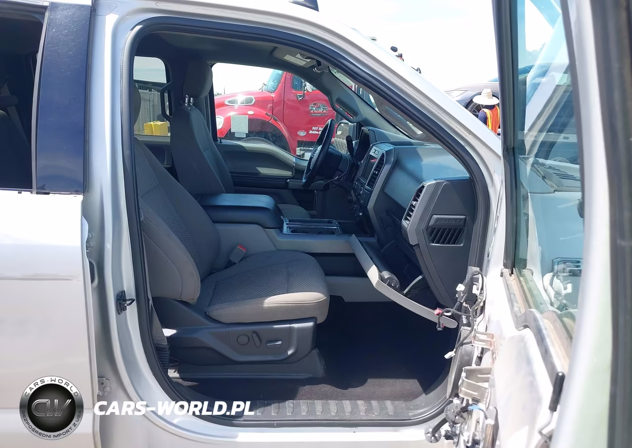 2019 Ford F-150 Xlt VIN:1FTEW1CB4KKD52495 - 5