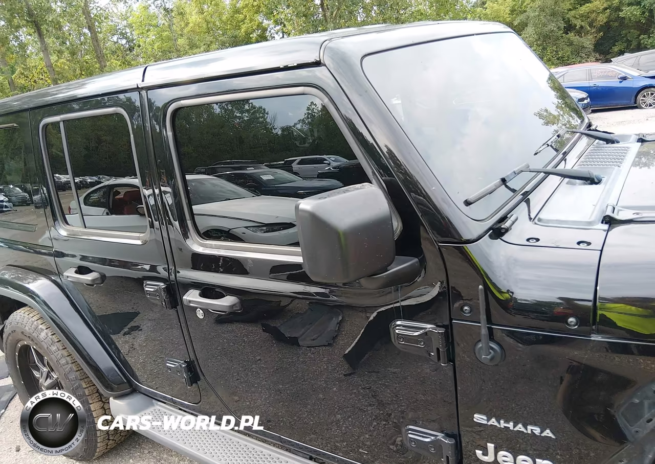 2018 Jeep Wrangler Unlimited Sahara VIN:1C4HJXEG2JW294644 - 13