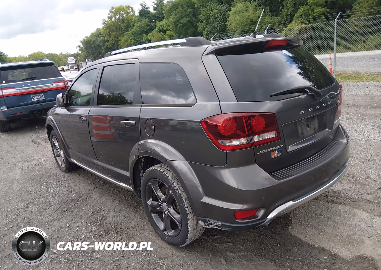 2016 Dodge Journey Crossroad Plus VIN:3C4PDCGG4GT199199 - 3