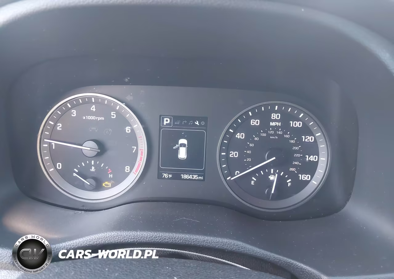 2017 Hyundai Tucson Limited VIN:KM8J3CA27HU474105 - 7
