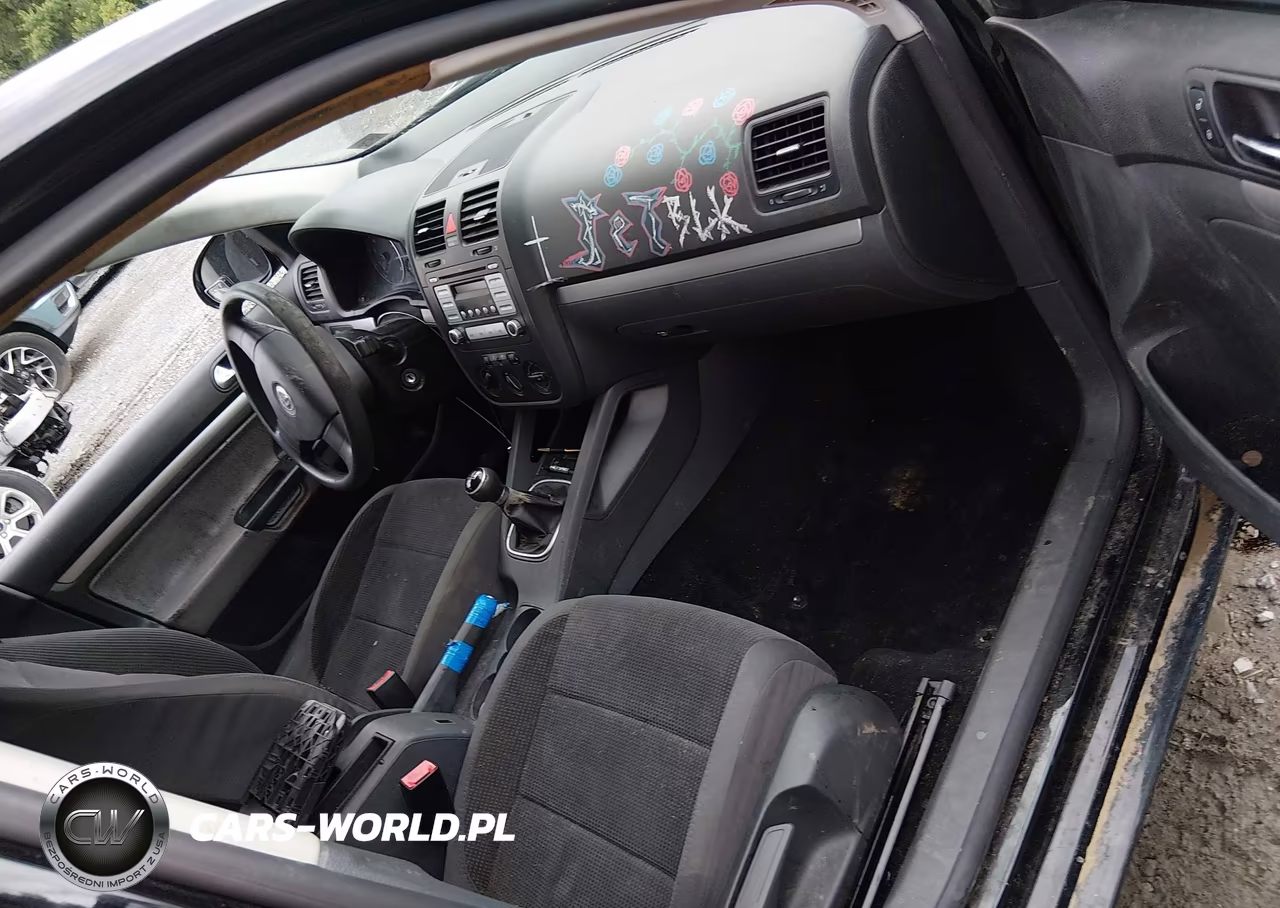 2009 Volkswagen Jetta S VIN:3VWJM71K89M011188 - 5