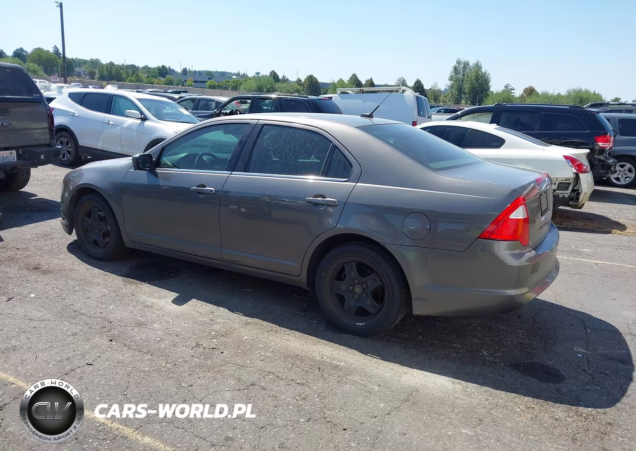 2011 Ford Fusion Se VIN:3FAHP0HA0BR247538 - 3