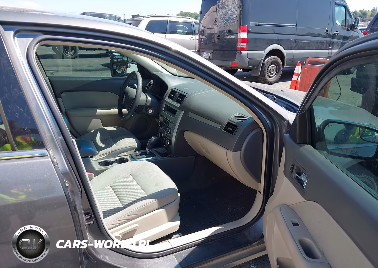 2011 Ford Fusion Se VIN:3FAHP0HA0BR247538 - 5