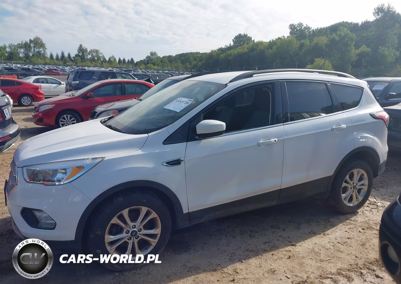 2018 Ford Escape Se VIN:1FMCU0GD9JUB15681 - 14