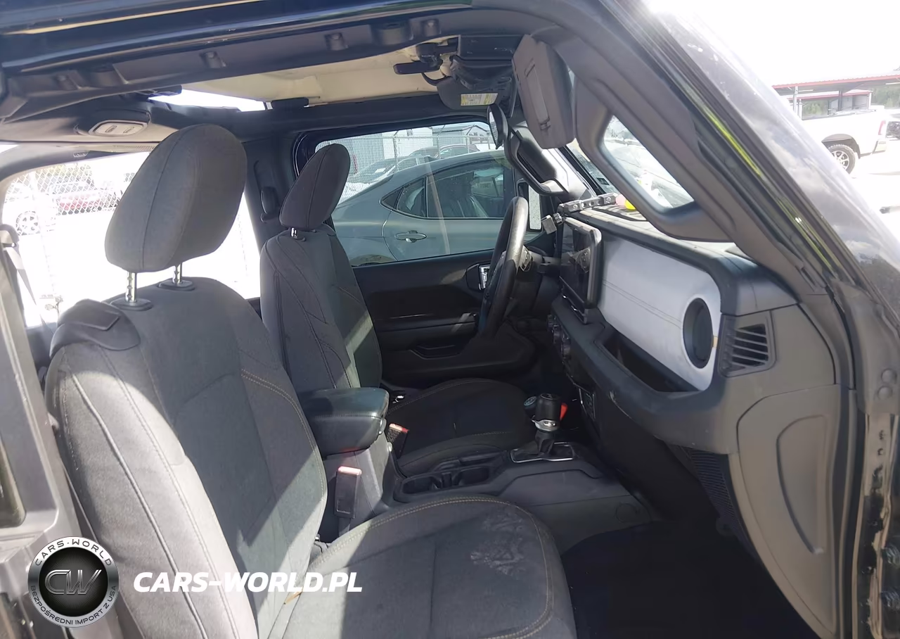 2024 Jeep Wrangler 2-Door Sport 4X4 VIN:1C4PJXAN5RW151926 - 5