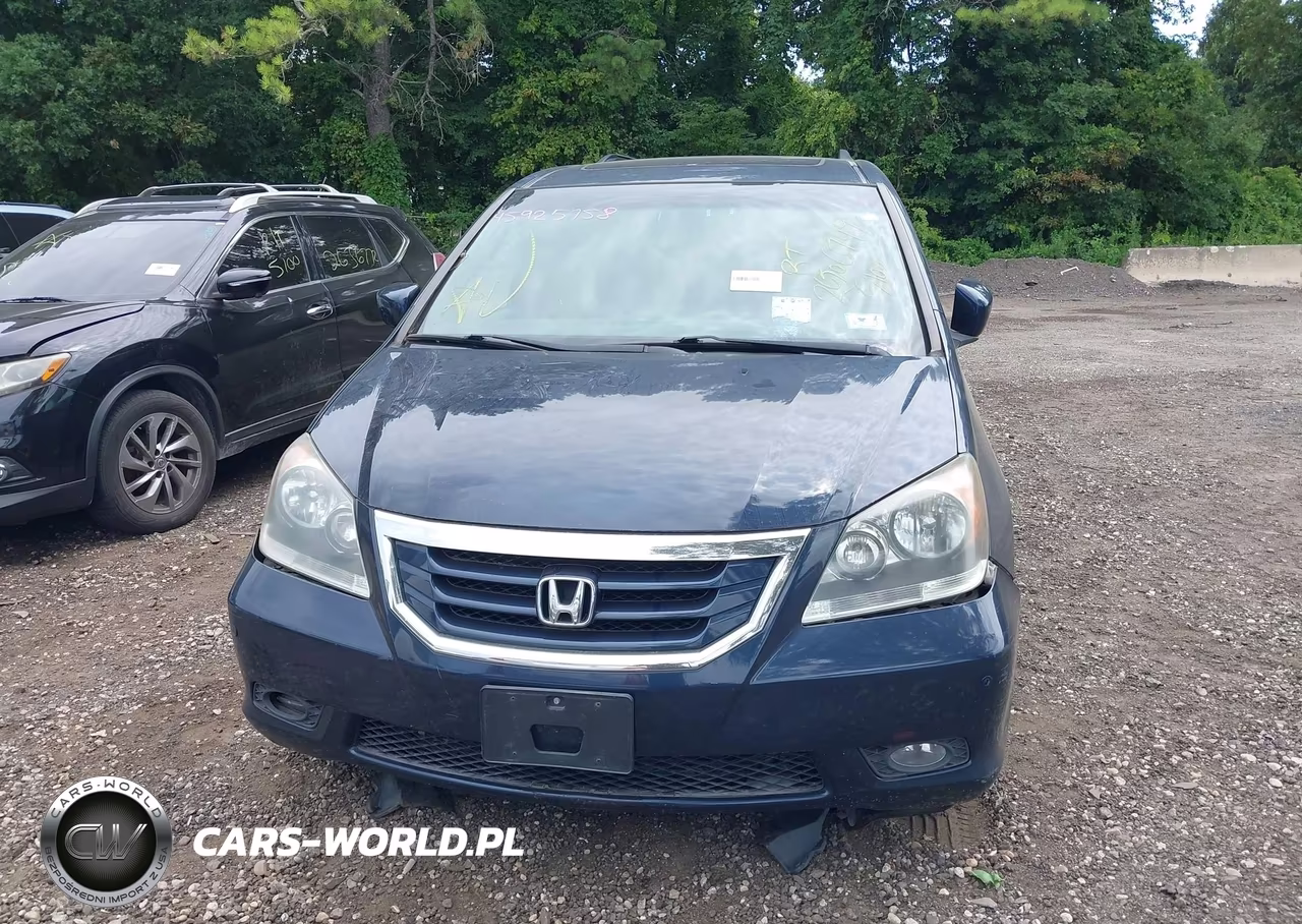 2010 Honda Odyssey Touring VIN:5FNRL3H92AB001897 - 11