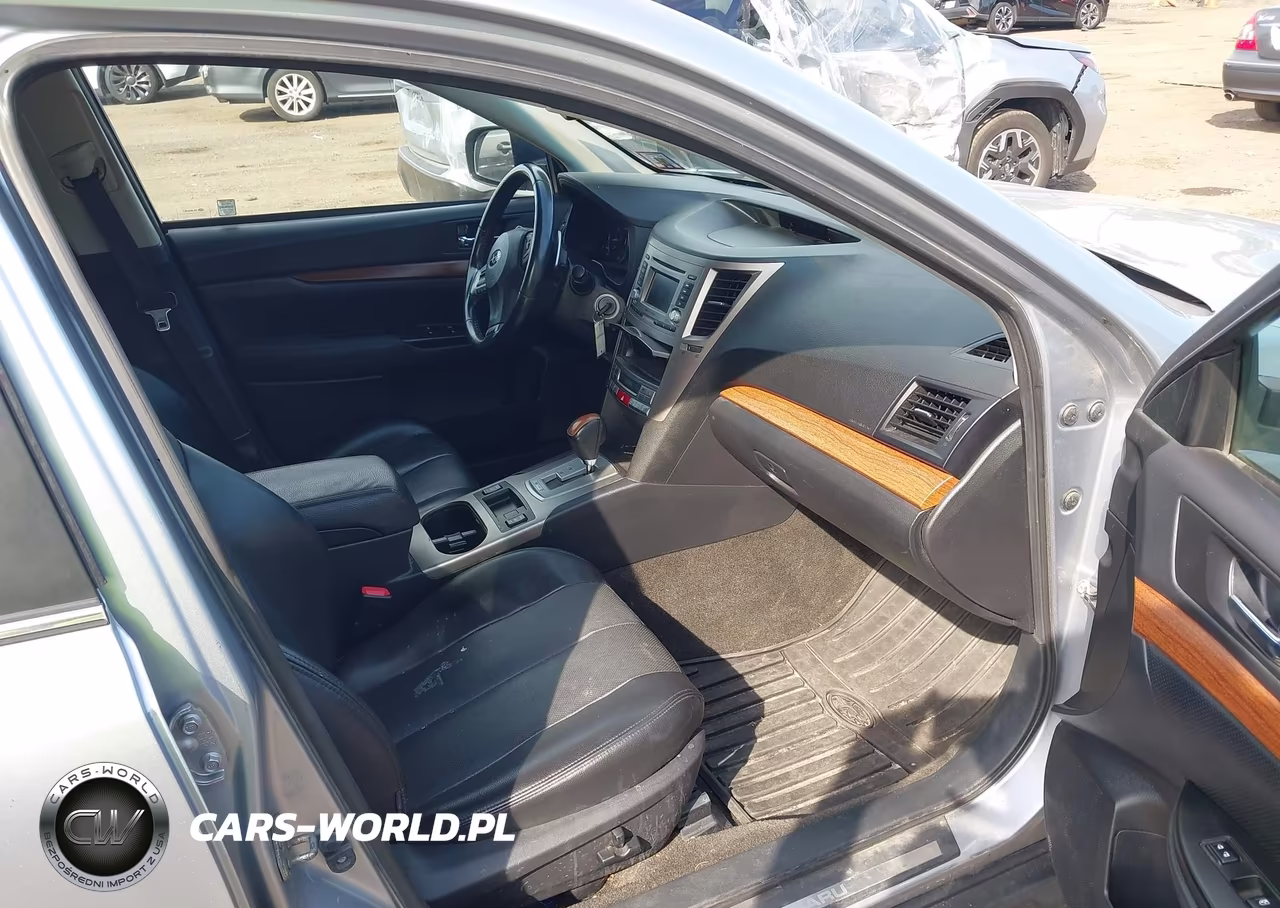 2014 Subaru Outback 2.5I Limited VIN:4S4BRBLC7E3204523 - 5