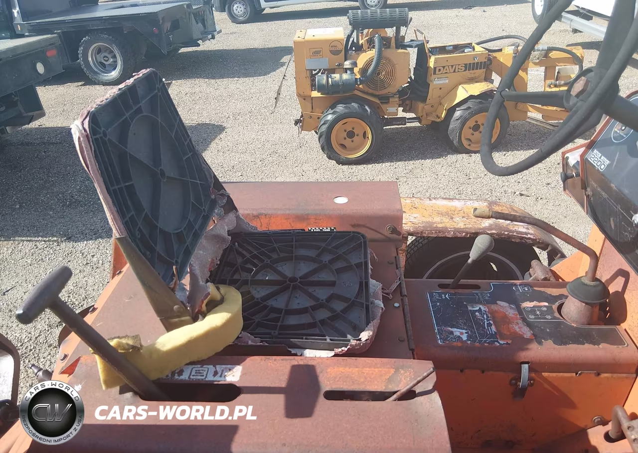 2009 Ditch Witch 2200 VIN:XXXXXXXXXXX240180 - 6