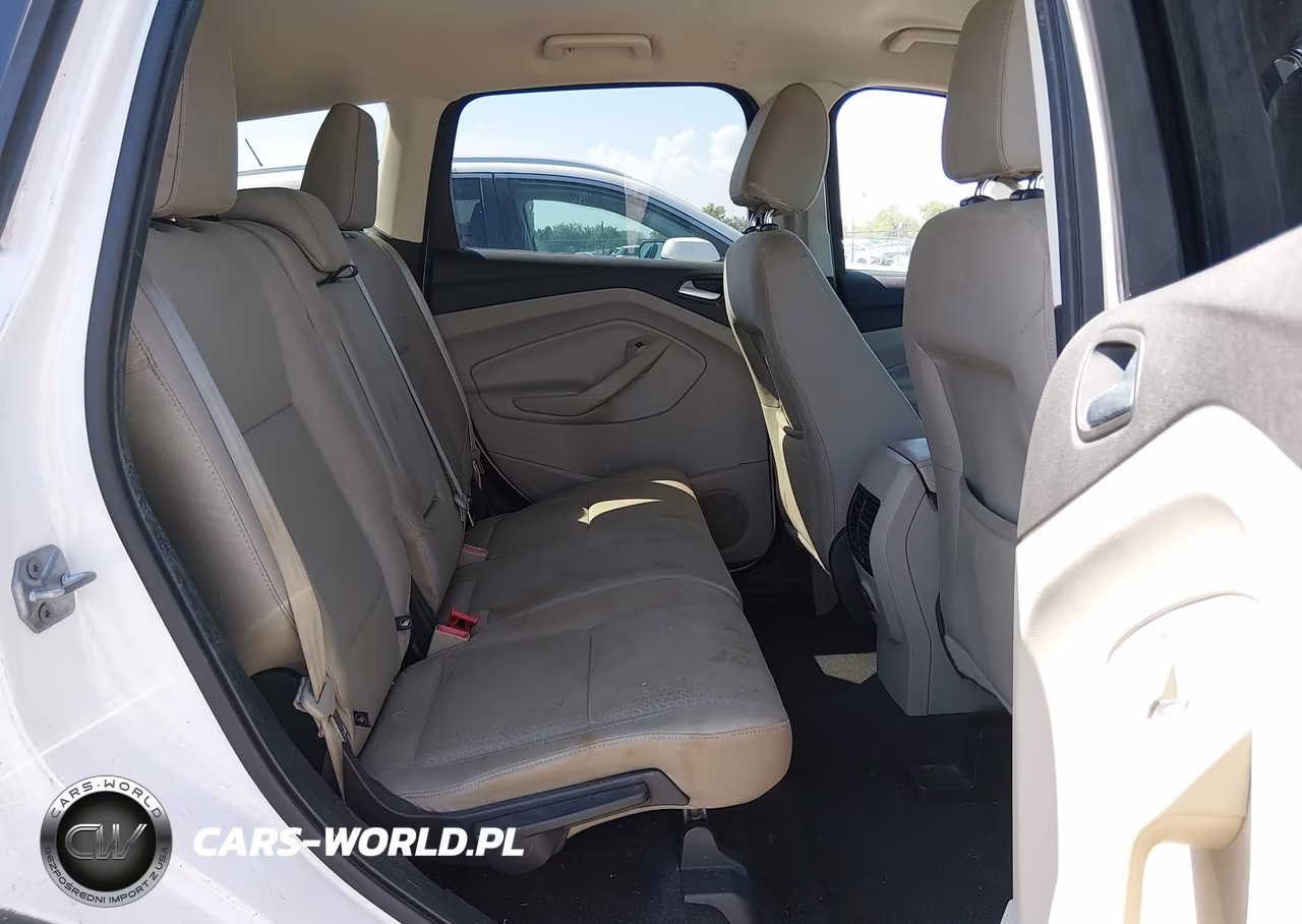 2017 Ford Escape Se VIN:1FMCU0GD4HUC27637 - 8