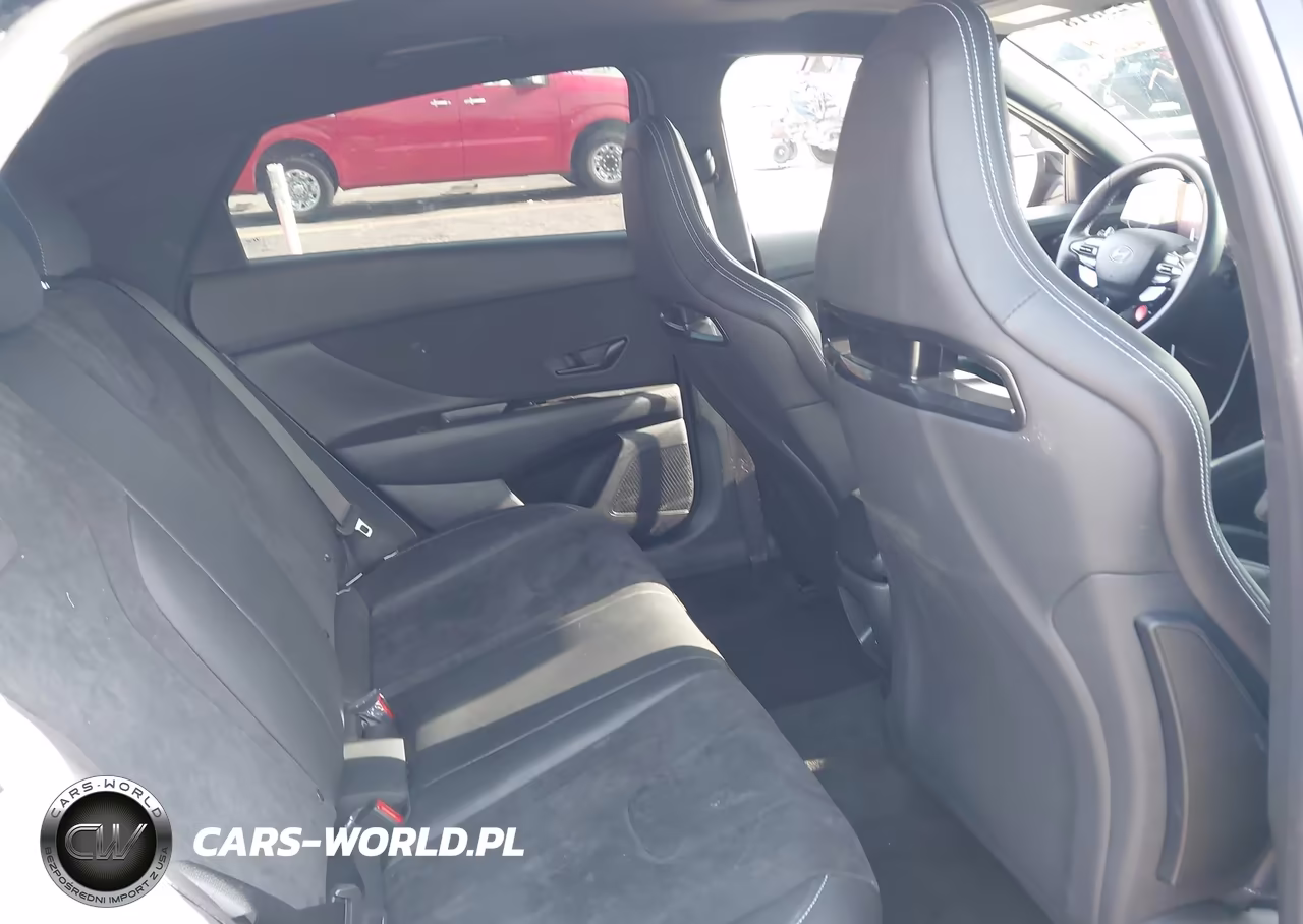 2026 Hyundai Elantra N VIN:KMHLW4DK9TU036048 - 8