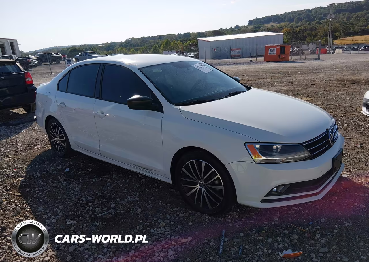 2016 Volkswagen Jetta 1.8T Sport VIN:3VWD17AJ0GM269537 - 1