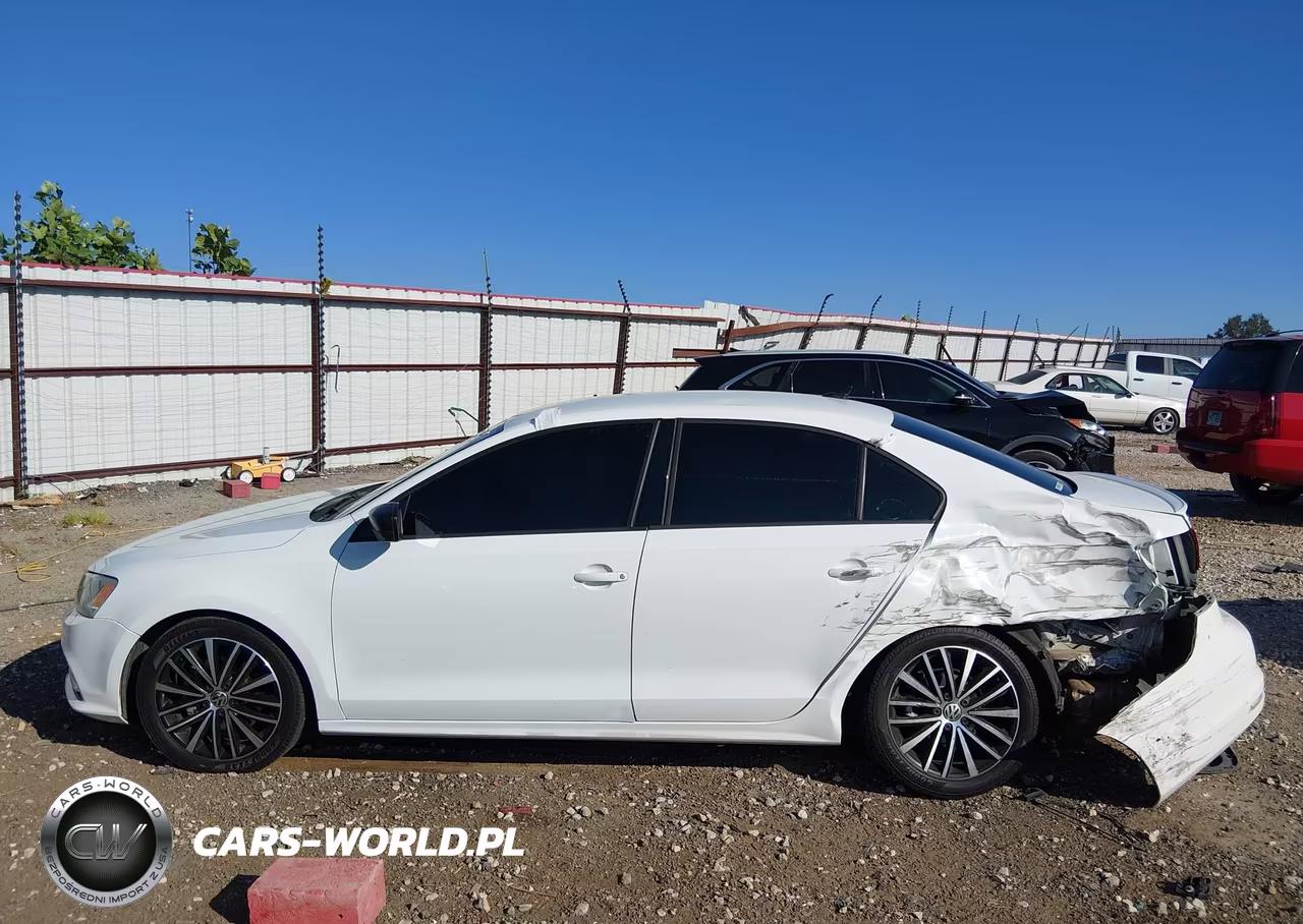 2016 Volkswagen Jetta 1.8T Sport VIN:3VWD17AJ0GM269537 - 14