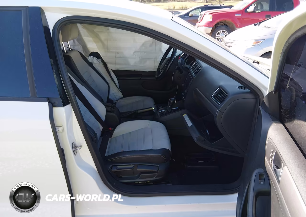 2016 Volkswagen Jetta 1.8T Sport VIN:3VWD17AJ0GM269537 - 5