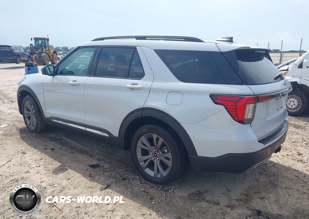 2025 Ford Explorer Active VIN:1FMUK8DH1SGB10328 - 3