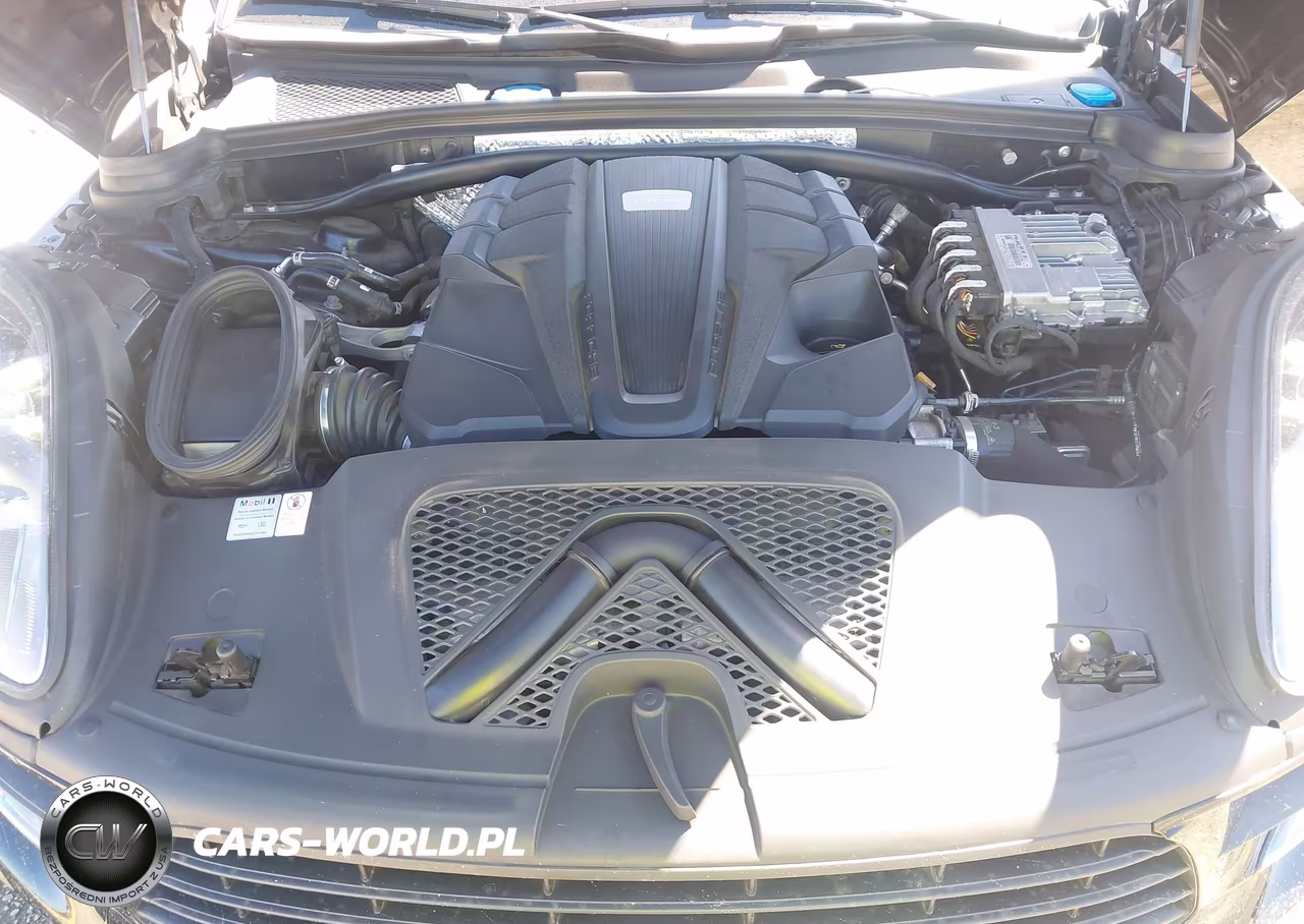 2019 Porsche Macan S VIN:WP1AB2A50KLB31613 - 10