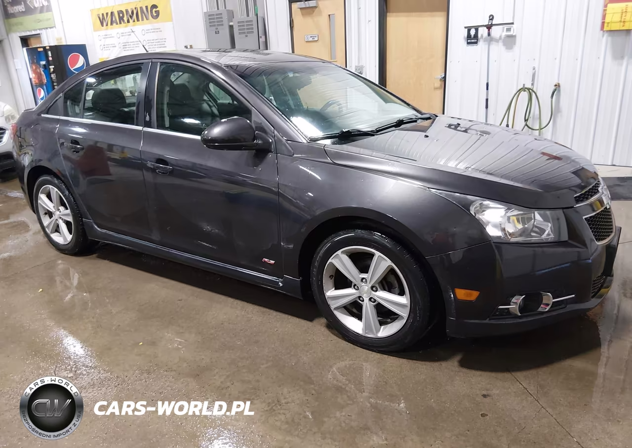2014 Chevrolet Cruze 2Lt Auto – zdjęcie 1 z 11