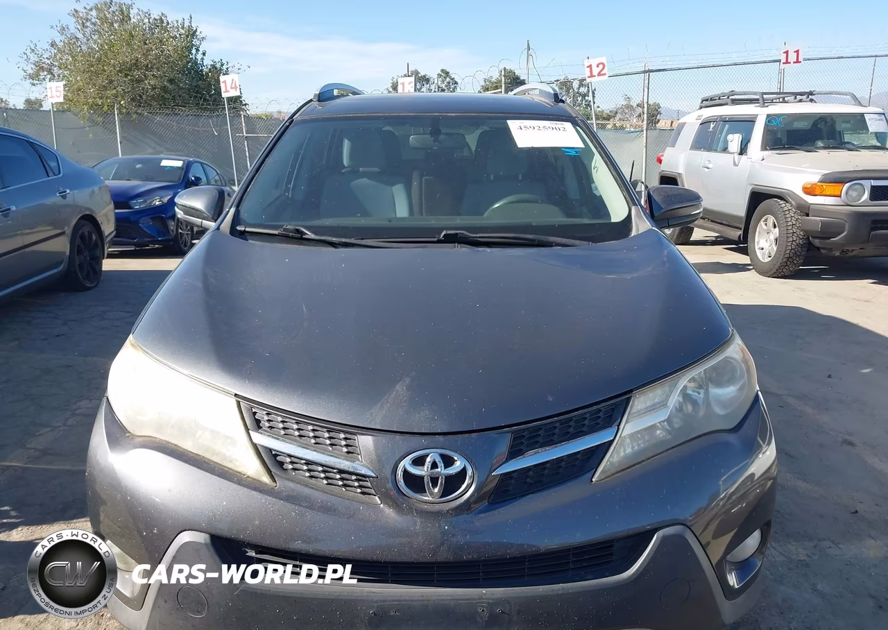 2015 Toyota Rav4 Xle VIN:JTMWFREV7FJ042265 - 13