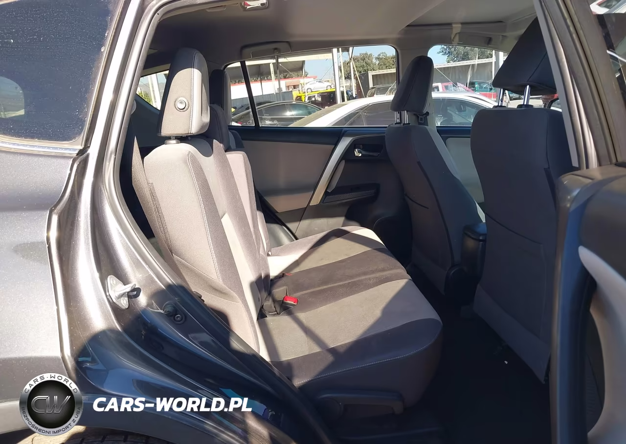 2015 Toyota Rav4 Xle VIN:JTMWFREV7FJ042265 - 8