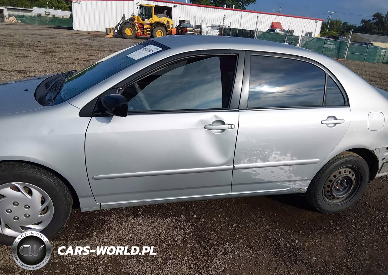 2005 Toyota Corolla Le VIN:1NXBR32E15Z392376 - 17