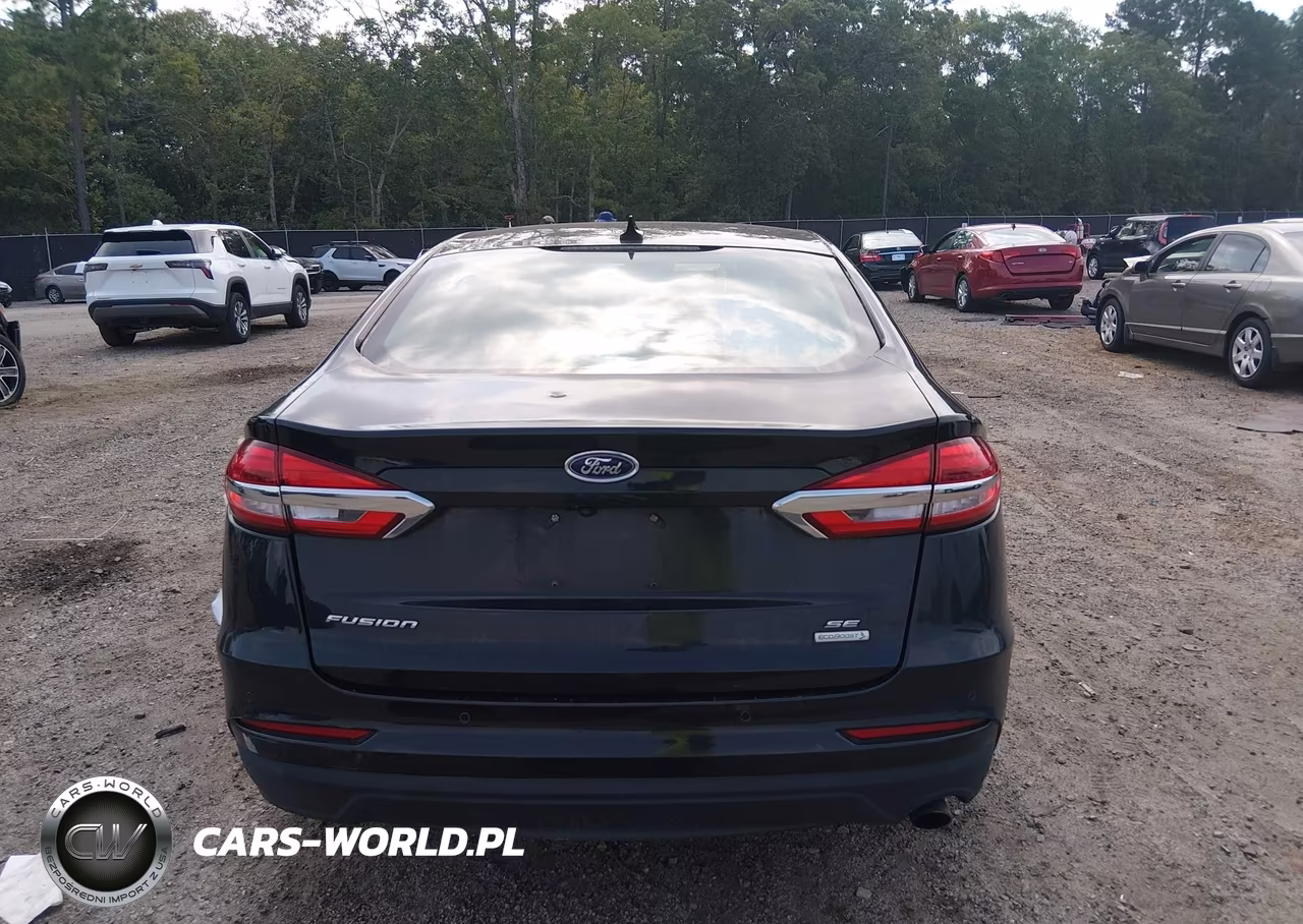 2019 Ford Fusion Se VIN:3FA6P0HD2KR246523 - 16