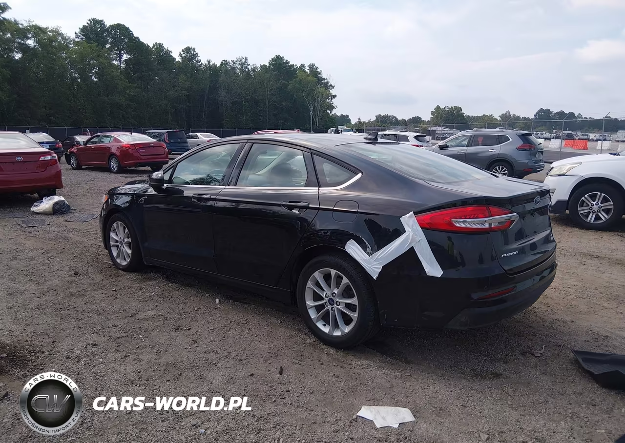 2019 Ford Fusion Se VIN:3FA6P0HD2KR246523 - 3