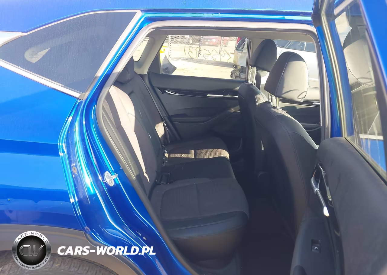 2021 Kia Seltos S VIN:KNDEU2AA8M7170424 - 8