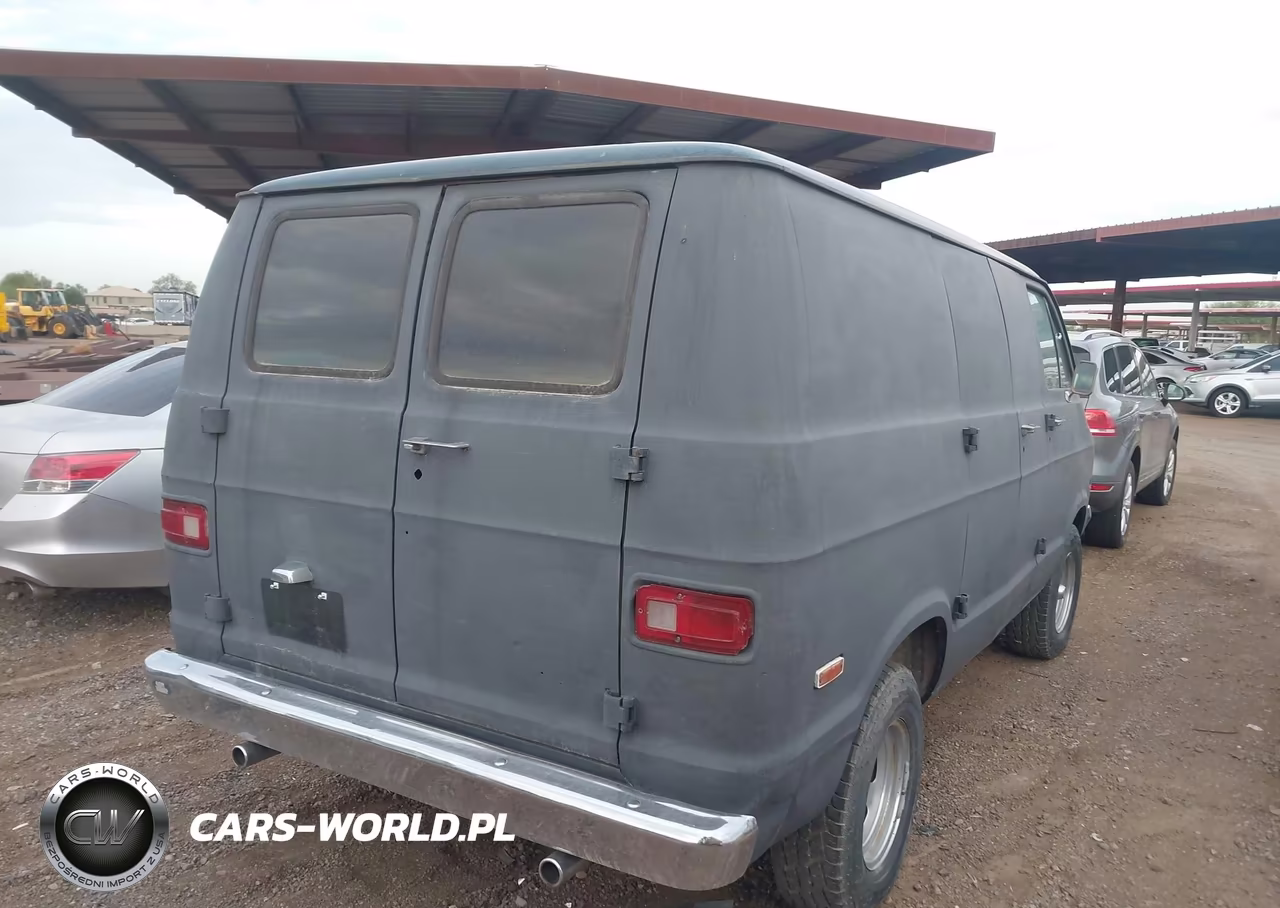 1977 Dodge Van (Tradesman 100) VIN:B11AE7V079930 - 4