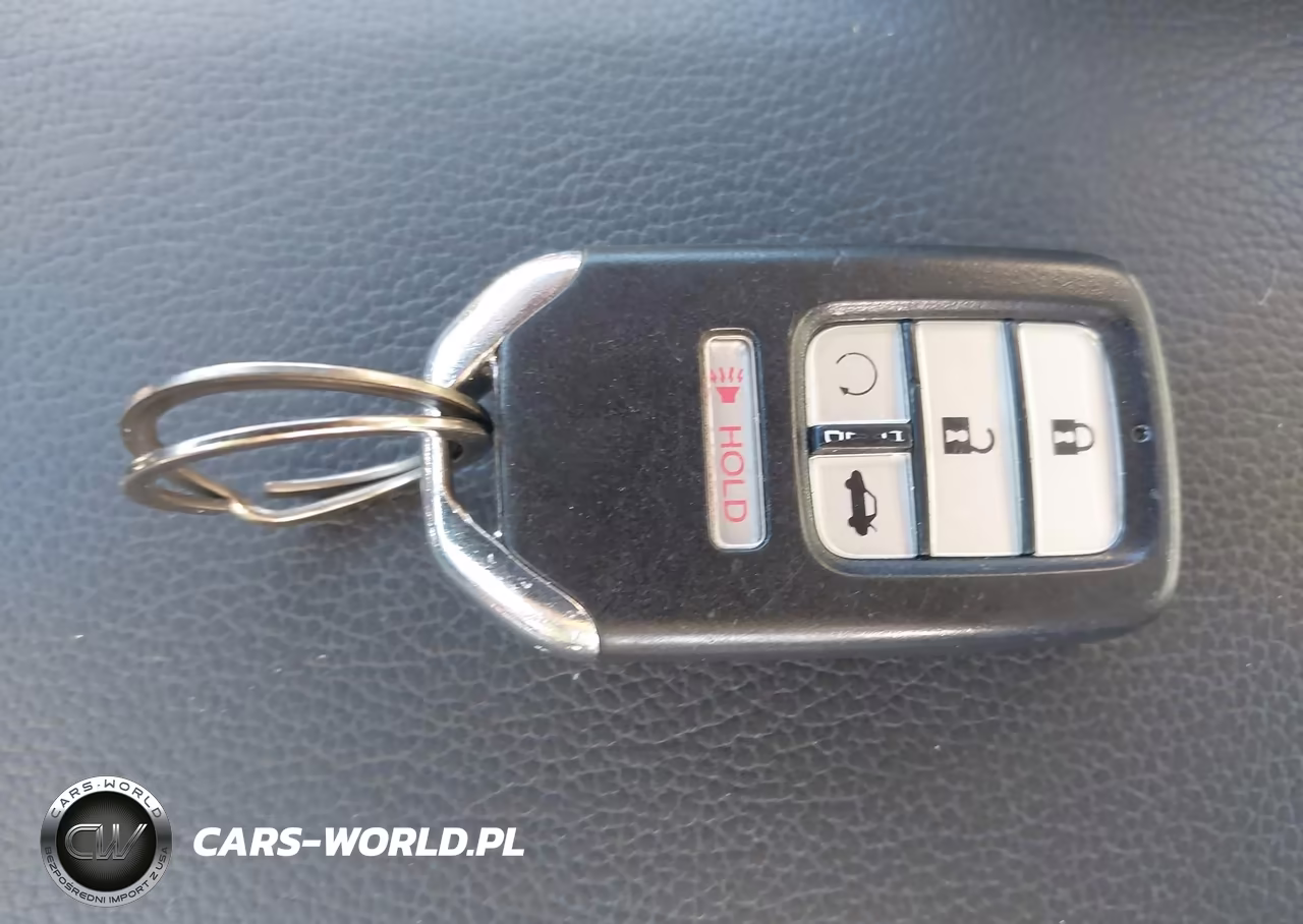 2016 Honda Civic Touring VIN:19XFC1F96GE213775 - 11