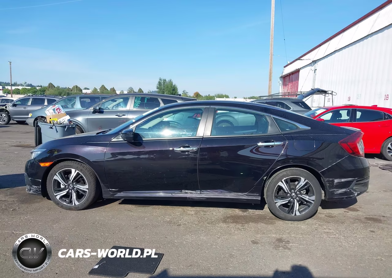 2016 Honda Civic Touring VIN:19XFC1F96GE213775 - 14