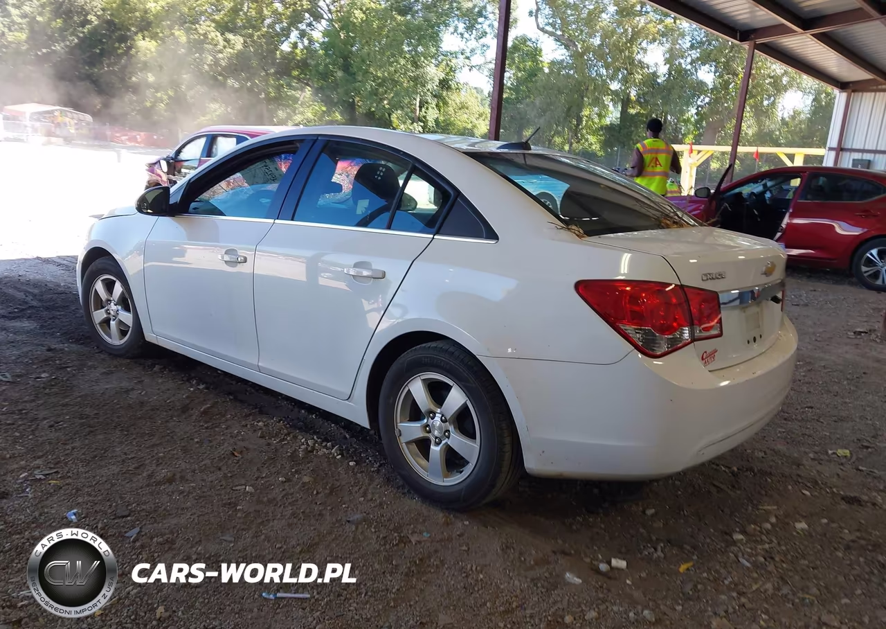 2016 Chevrolet Cruze Limited 1Lt Auto VIN:1G1PE5SB0G7228005 - 3