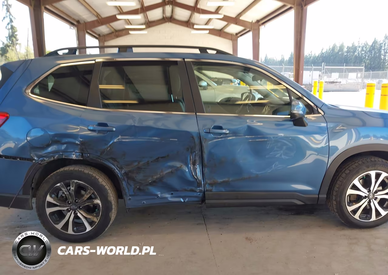 2023 Subaru Forester Limited VIN:JF2SKANC9PH534056 - 13