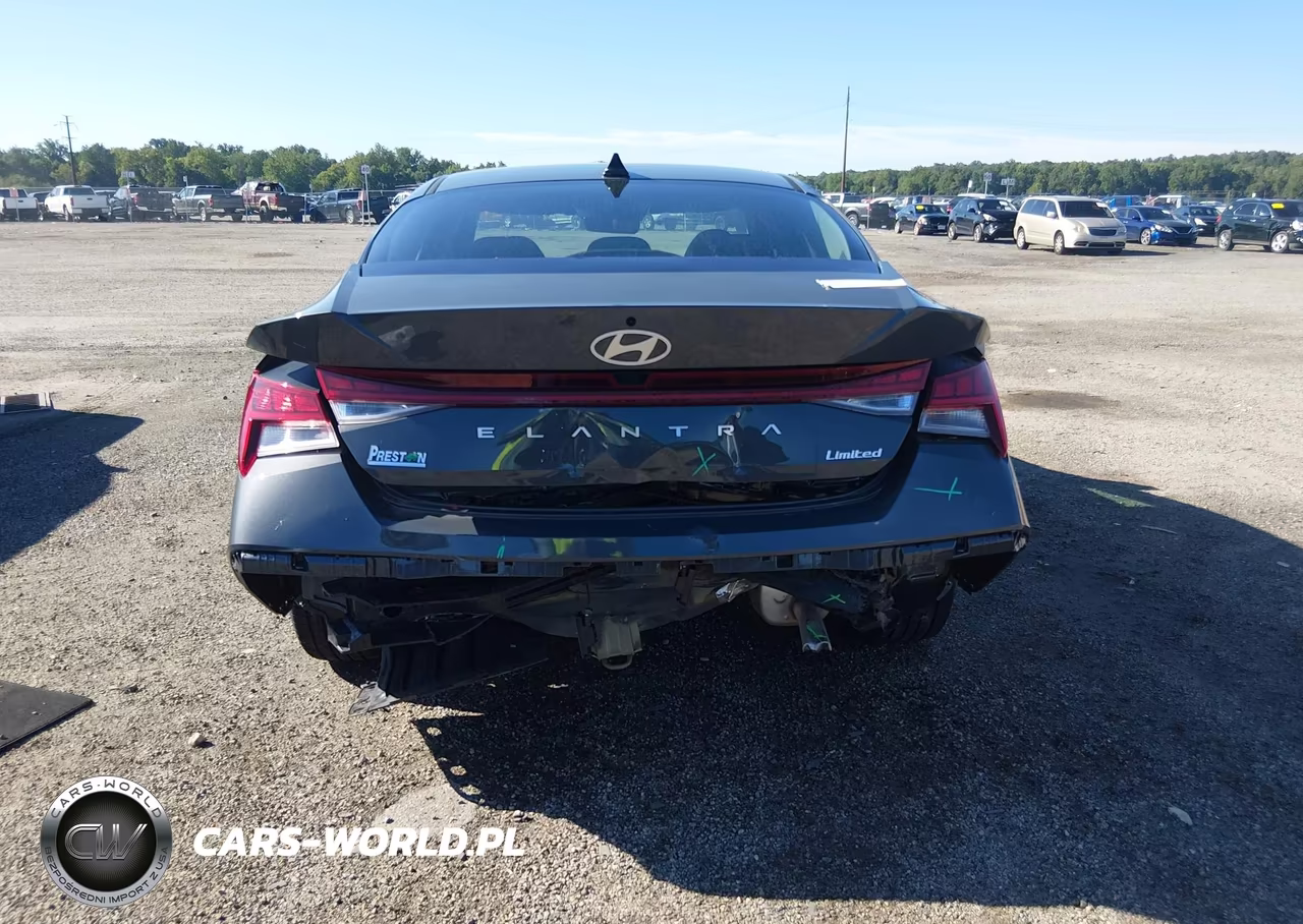 2026 Hyundai Elantra Limited VIN:KMHLP4DG7TU117865 - 17