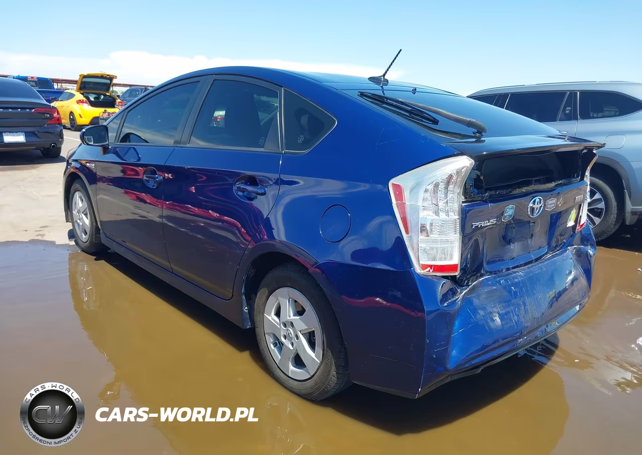 2011 Toyota Prius Three VIN:JTDKN3DU0B1410707 - 3