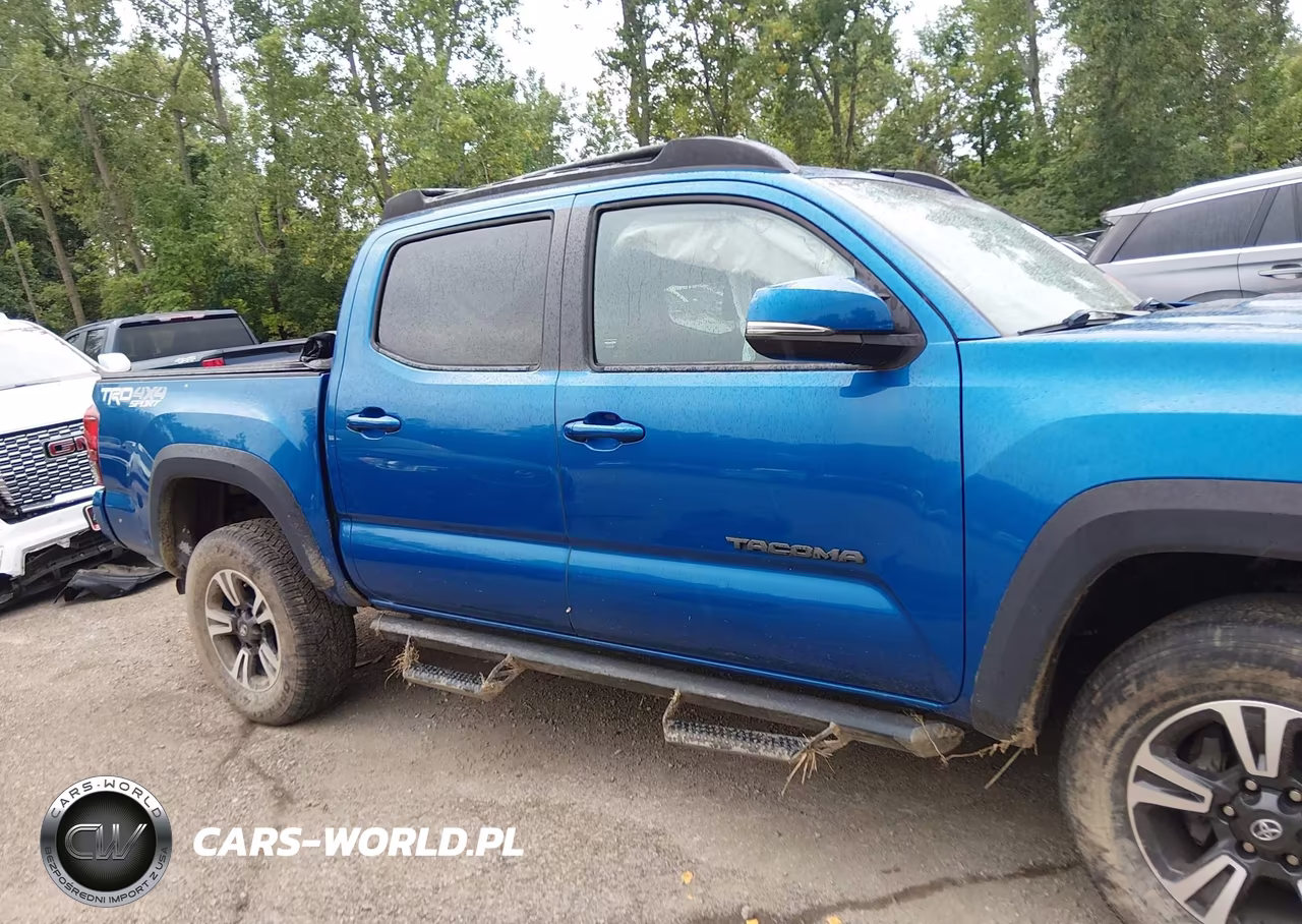 2018 Toyota Tacoma Trd Sport VIN:3TMCZ5AN4JM157555 - 13