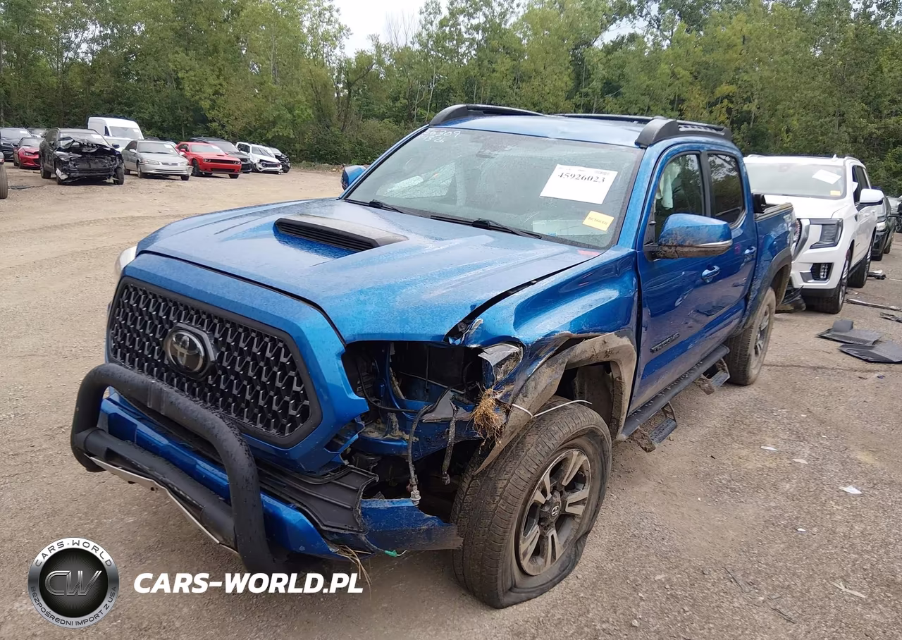2018 Toyota Tacoma Trd Sport VIN:3TMCZ5AN4JM157555 - 2