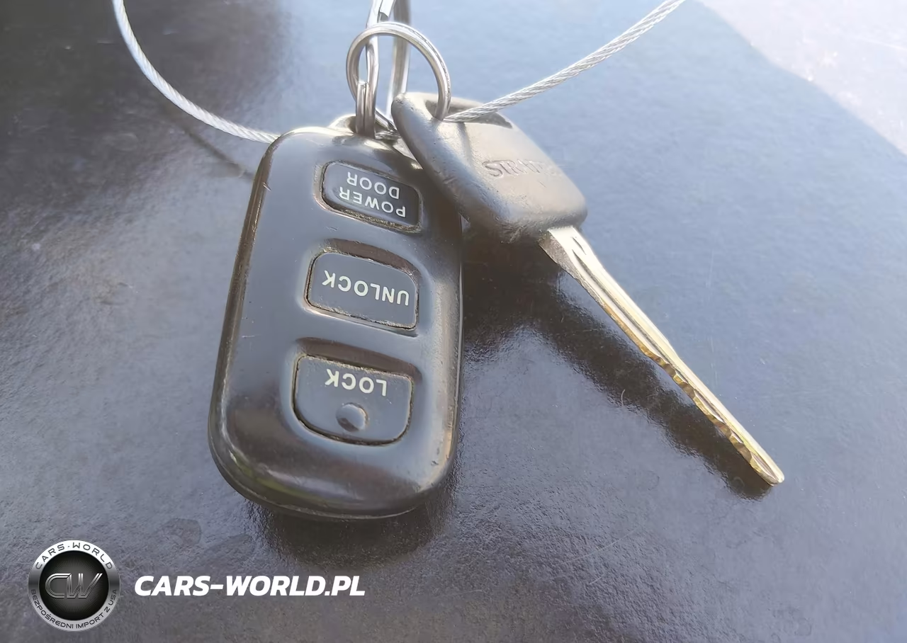 2005 Toyota Corolla S VIN:2T1BR32E15C490941 - 11
