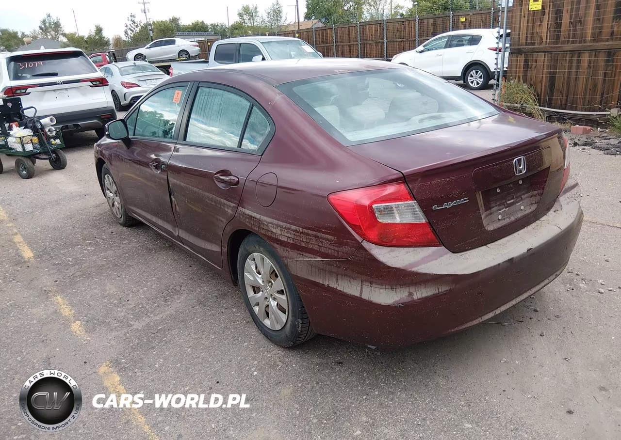 2012 Honda Civic Lx VIN:2HGFB2F58CH550812 - 3