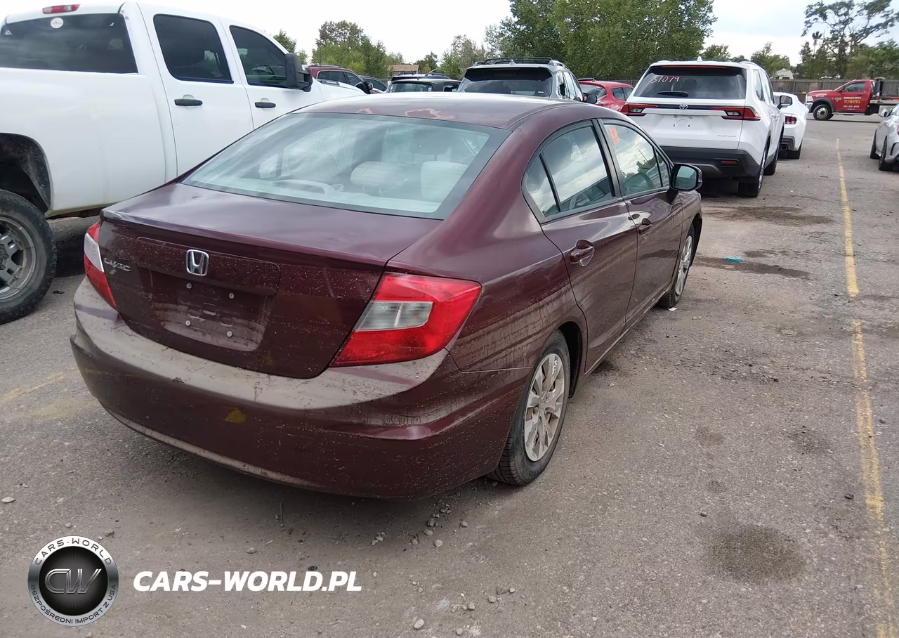 2012 Honda Civic Lx VIN:2HGFB2F58CH550812 - 4