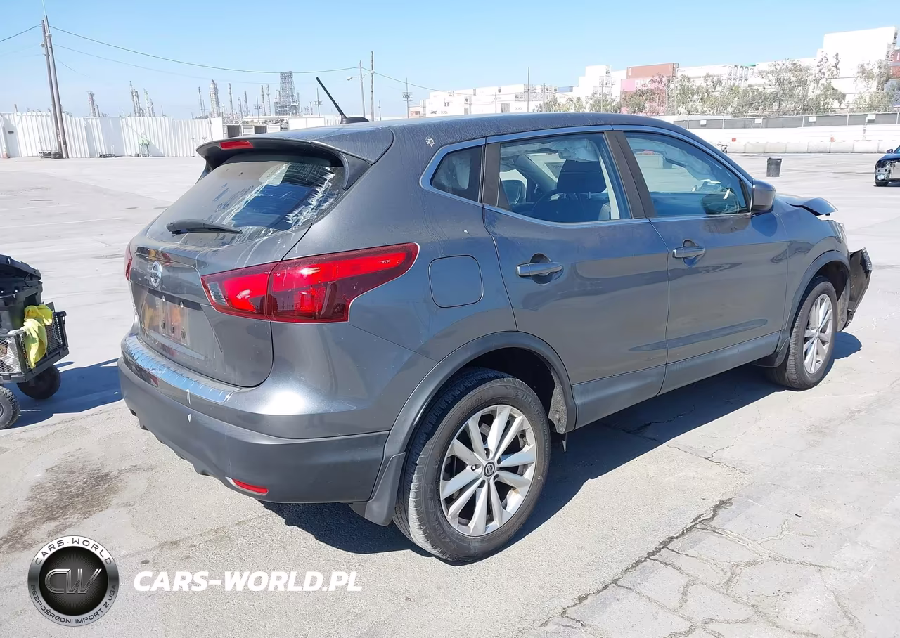 2019 Nissan Rogue Sport S VIN:JN1BJ1CP3KW235774 - 4