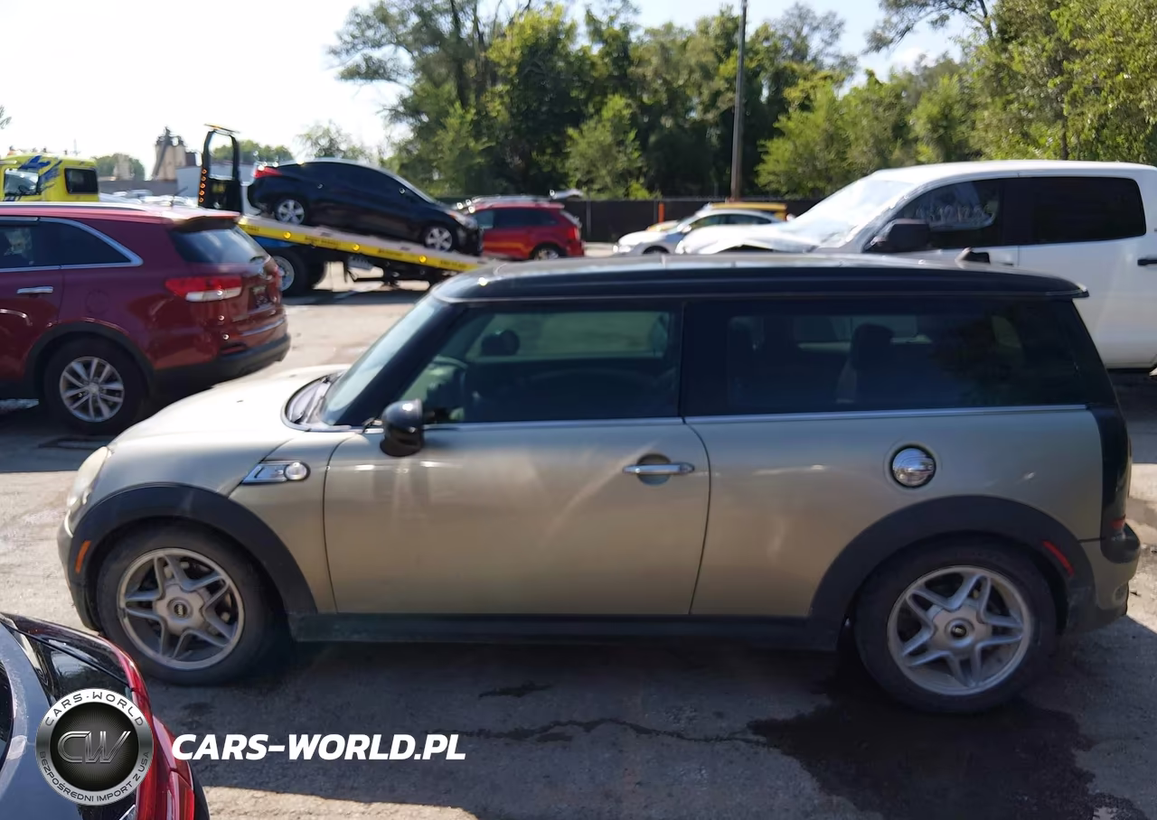 2009 Mini Cooper S Clubman VIN:WMWMM33599TP93497 - 15