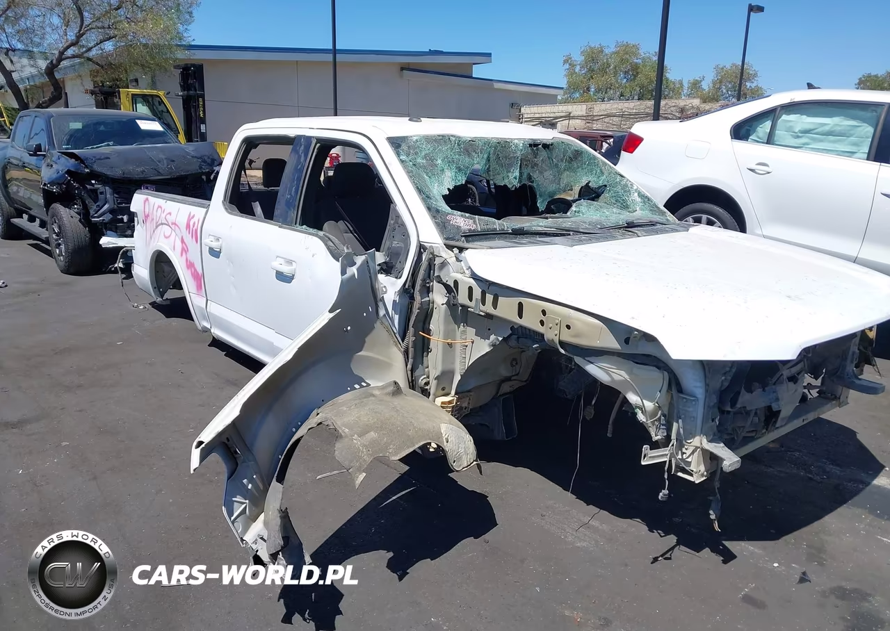 2018 Ford F-150 Xlt VIN:1FTEW1CG1JKG06223 - 12