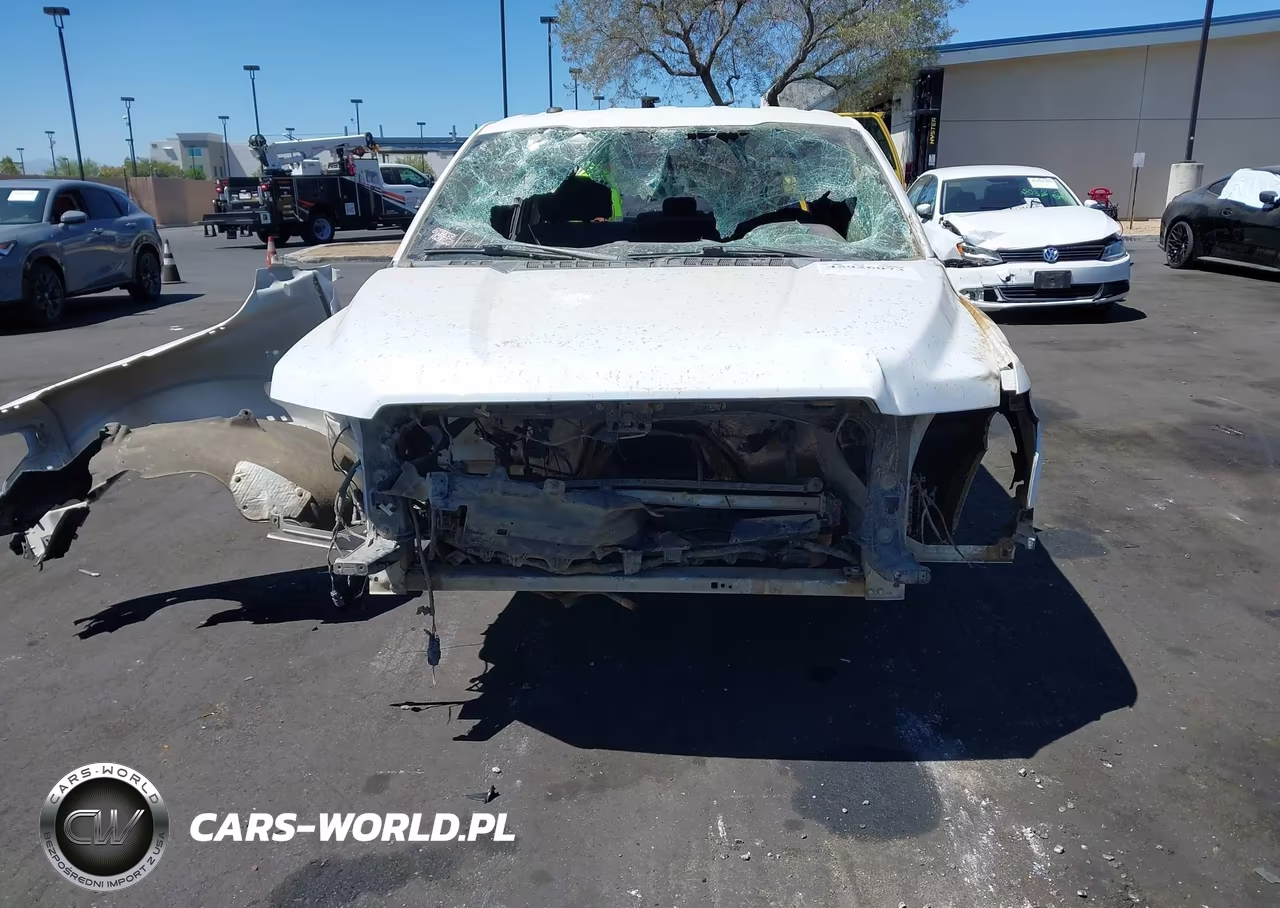 2018 Ford F-150 Xlt VIN:1FTEW1CG1JKG06223 - 13