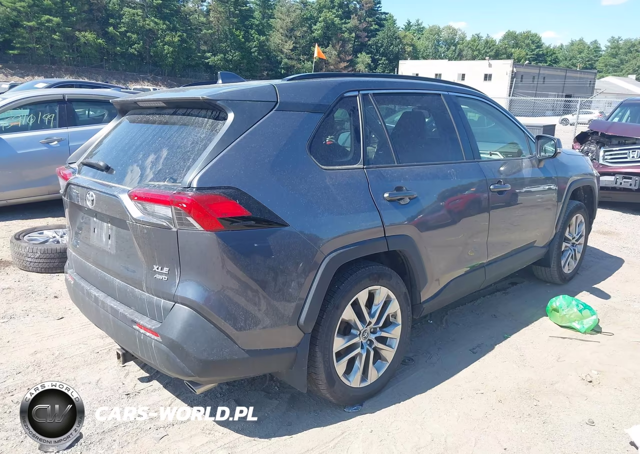 2019 Toyota Rav4 Xle Premium VIN:JTMA1RFVXKD516077 - 4